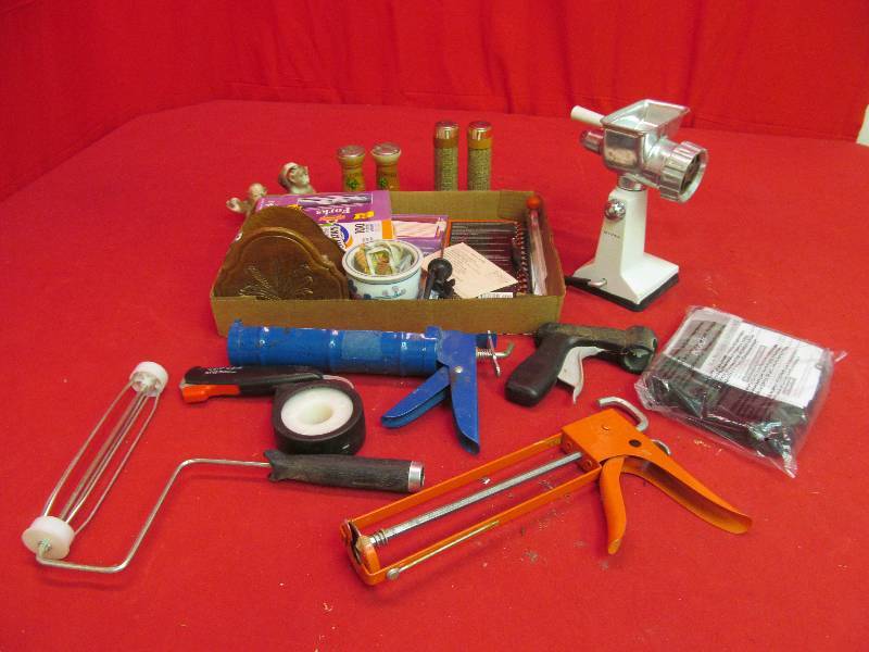 lot 29 image: hardware