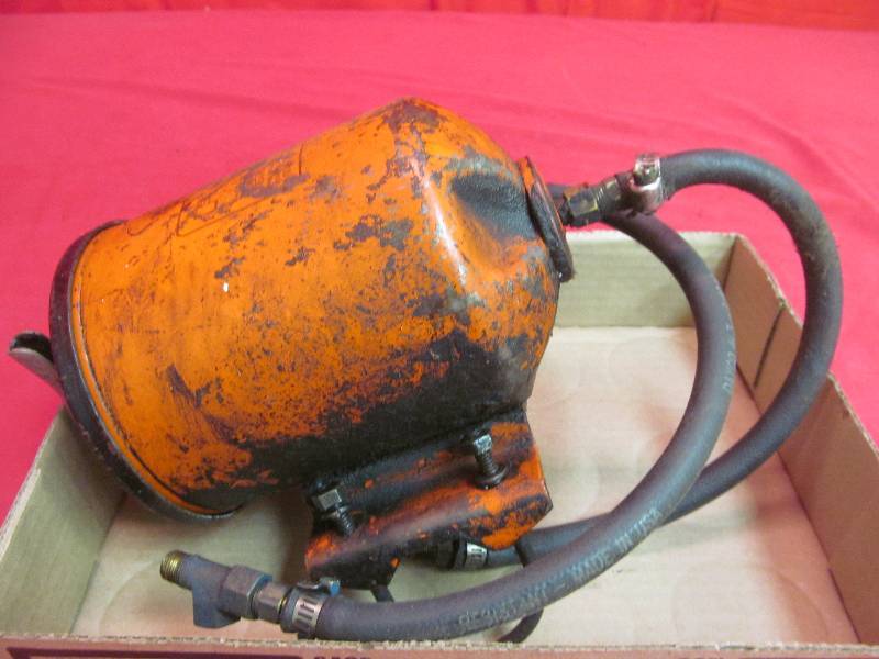 lot 35 image: canister oil filter