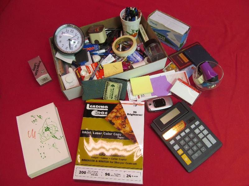 lot 39 image: office supplies