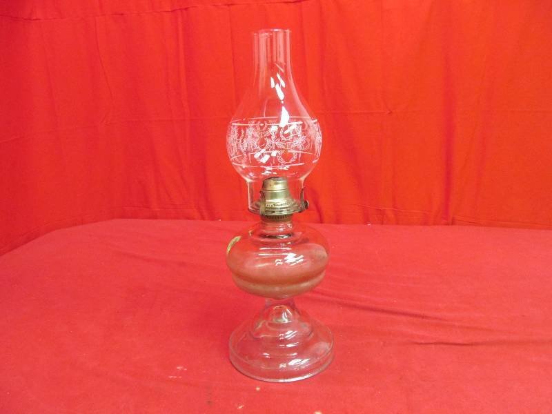 lot 49 image: vintage oil lamp