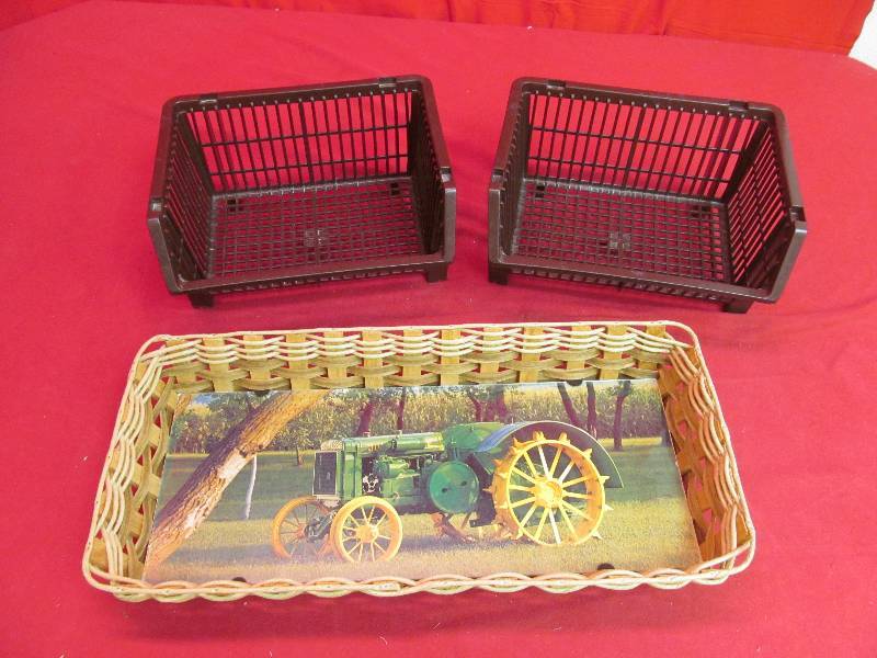 lot 51 image: baskets