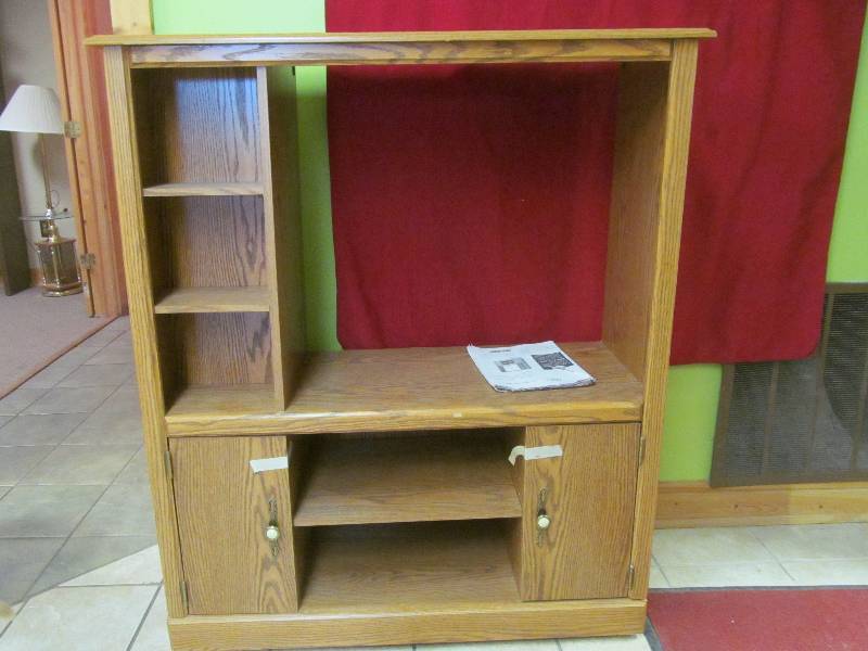lot 63 image: display cabinet