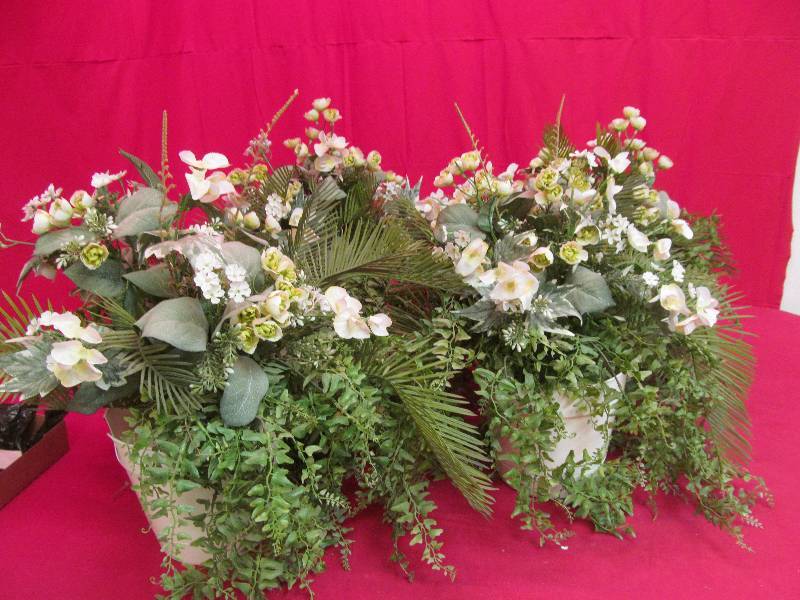 lot 76 image: greenery
