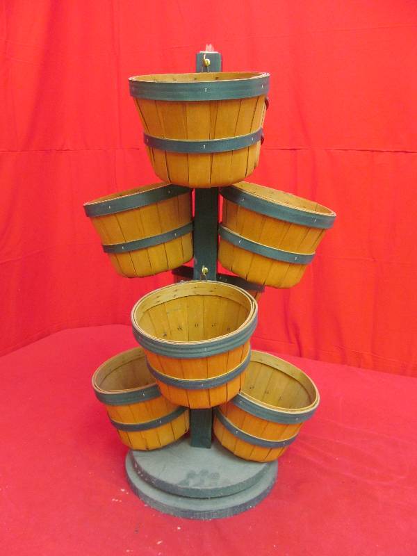 lot 83 image: display stand ,baskets