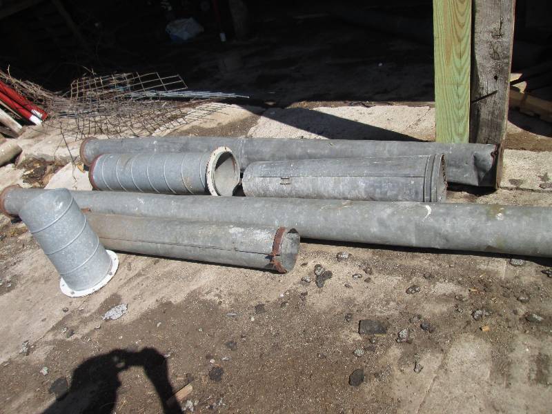 lot 11 image: 6 silo pipes...
