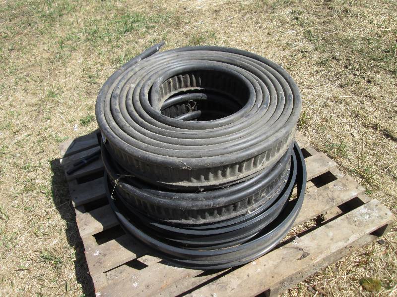 lot 62 image: 3 rolls of landscape edging 40 lon...