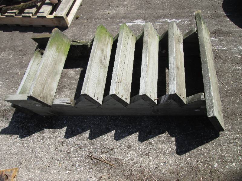 lot 63 image: wood steps...