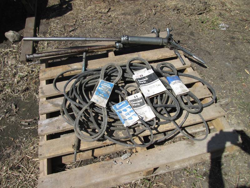 lot 76 image: 2 barrel pumps and belts...