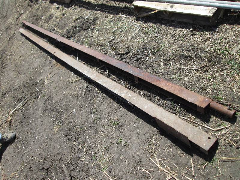 lot 85 image: steel skids...