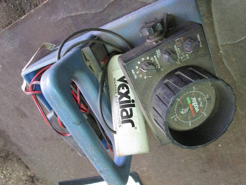 lot 118 image: Vexilar fish locator...