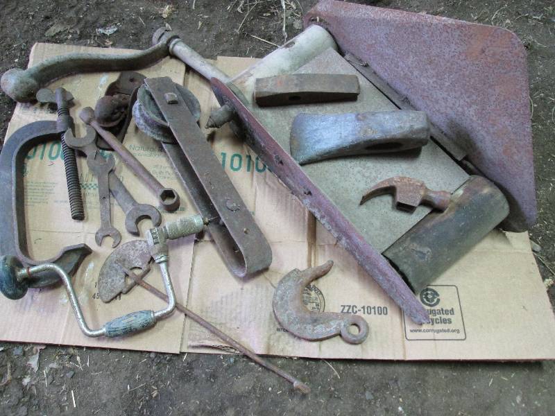 lot 136 image: cool old tools - see all pics...