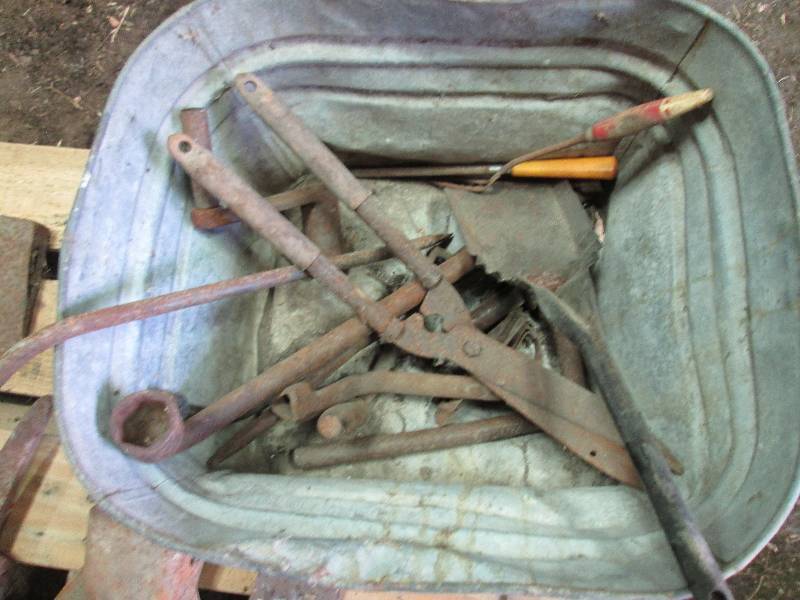 lot 137 image: square galvanized tub with vintage ...