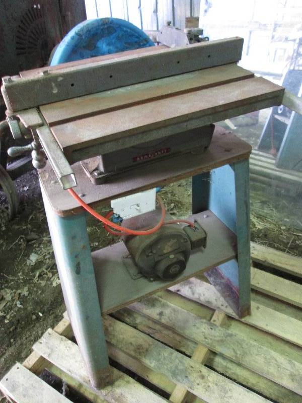 lot 146 image: table saw - Home Craft - works...