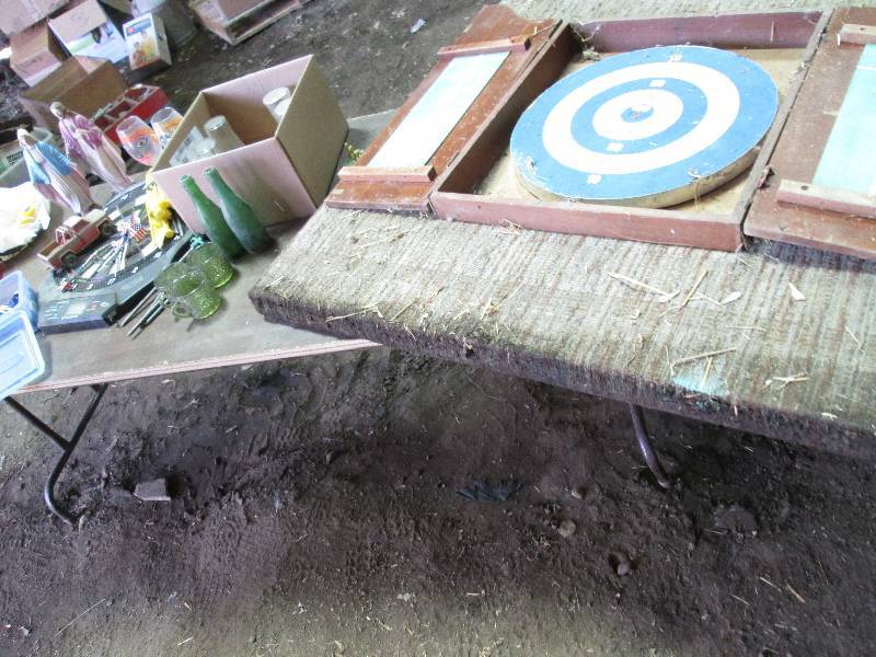 lot 152 image: pallet full of miscellaneous...