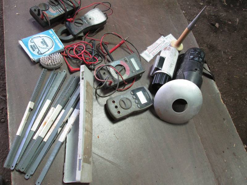 lot 153 image: meters - moisture tester for crops ...
