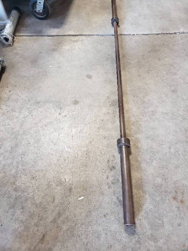 lot 19 image: Barbell 2-Inch Olympic Weight Bar