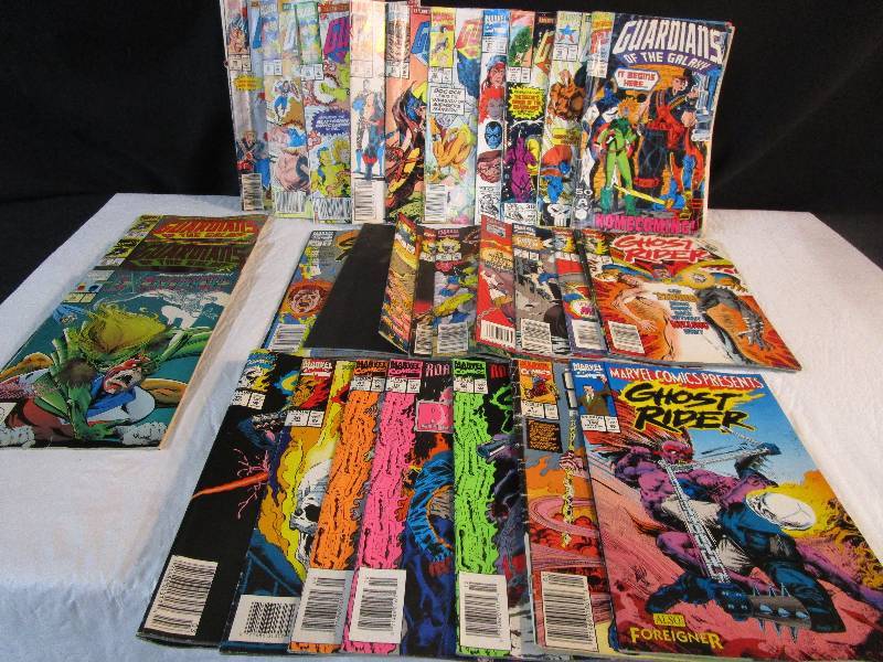lot 71 image: 31 Marvel Comics