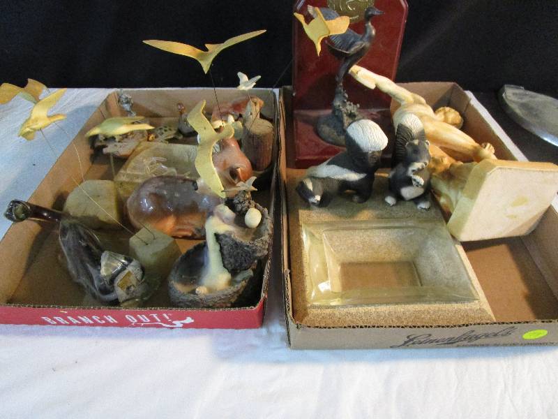 lot 79 image: 2 flats full of misc decore items