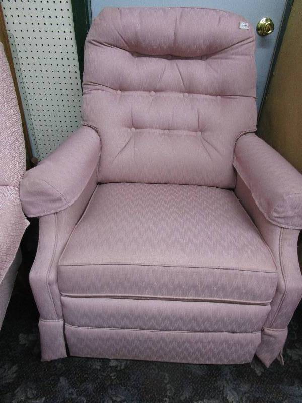 lot 85 image: Rocker recliner