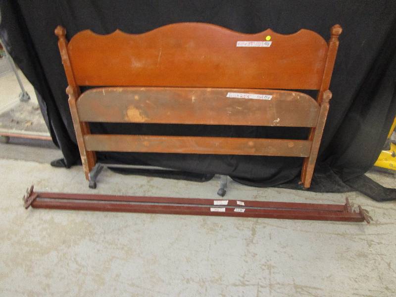 lot 115 image: Full sized Bed Frame