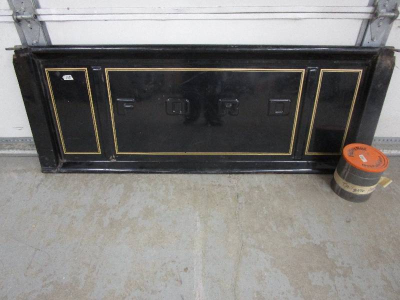 lot 137 image: Ford Tailgate and Hardware in Pictures