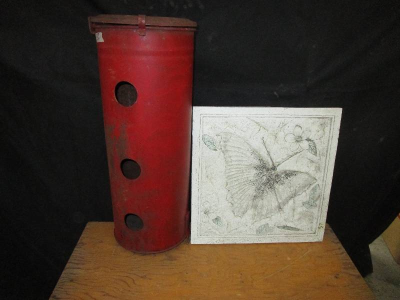 lot 149 image: Old Tractor Planter Piece for for Plants and Garden Stone with Butterflies