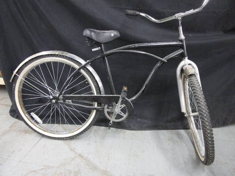 lot 168 image: Old Adult Bike Tires Hold Air