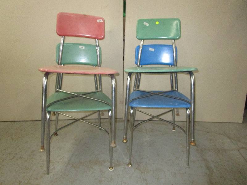 lot 197 image: 4 Chairs