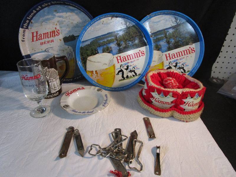 lot 25 image: Hamms items