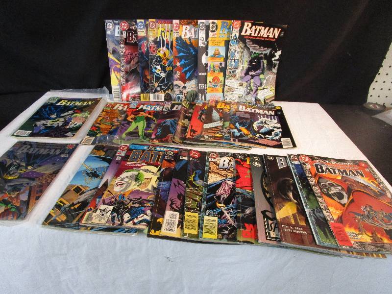 lot 66 image: 33 DC Comics