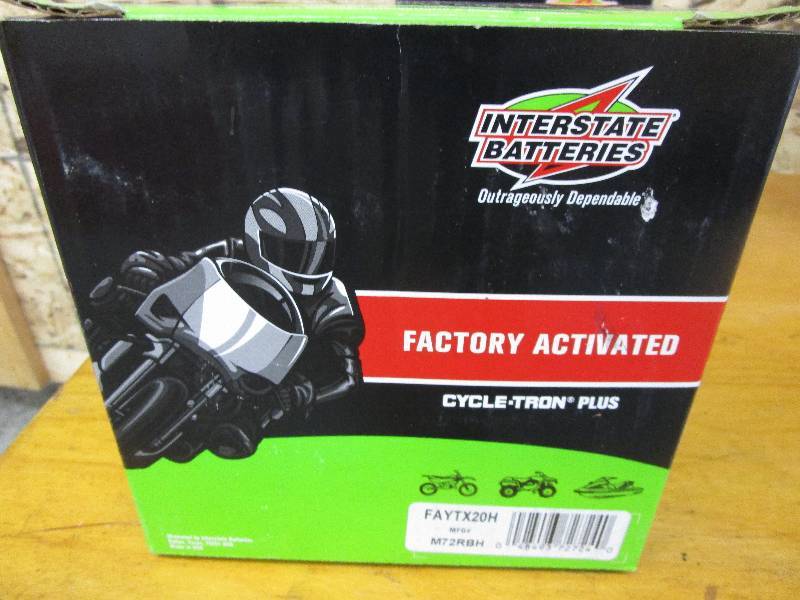 lot 5 image: ATV and Motorcycle Battery Unused Still in Box B-17  FAYTX20H
