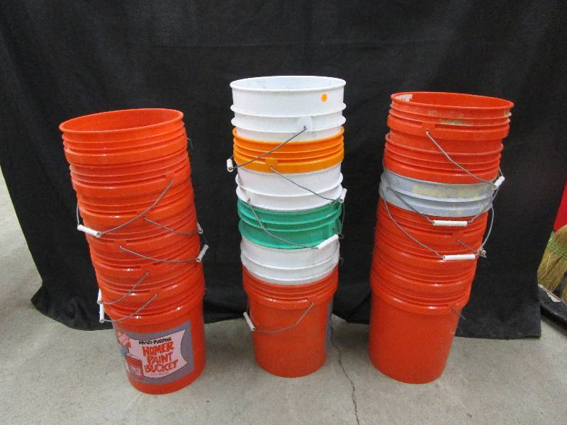 lot 20 image: Pile of Pails Great For Gardens