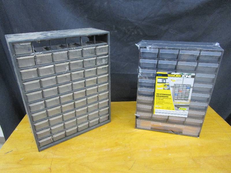lot 69 image: 2 Organizers one Unused still in Plastic
