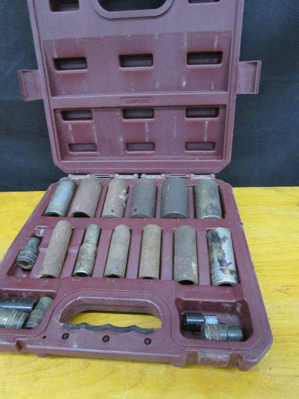 lot 91 image: Sockets12 inch Drive