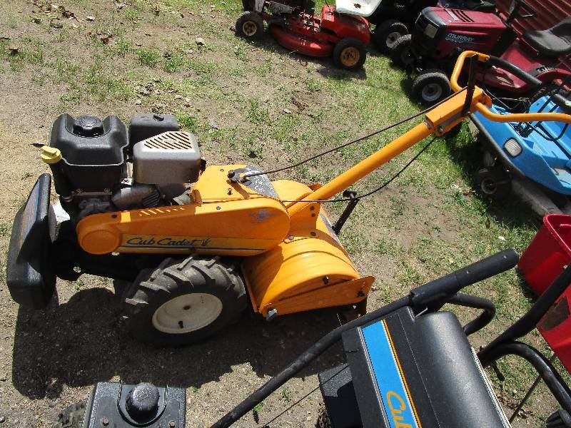 lot 109 image: Parts Only Cub Cadet Tiller