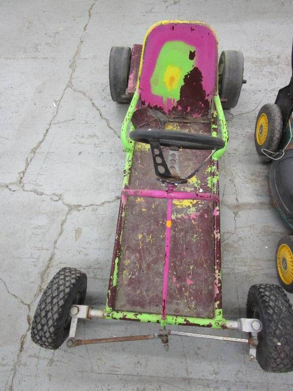 lot 112 image: Small GoCart Frame 55L x30 Wide with Tires
