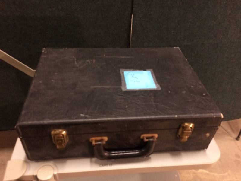 lot 2 image: RETAILS USED $300 VINTAGE LEMPERT STORZ HEADLIGHT HEADLAMP EXAM DOCTOR SURGEON ANTIQUE LIGHT LAMP IN CASE