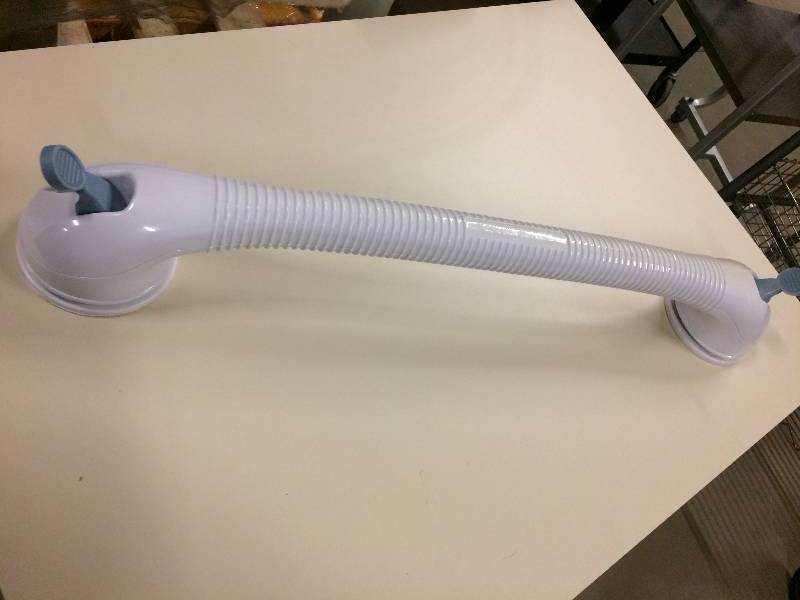 lot 43 image: Super Grip Suction Handle for Bathroom and Shower Safety