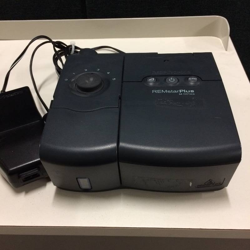 lot 54 image: $$$ Respironics REMStar Plus M-Series CPAP with C-Flex and Integrated Heated Humidifier - Excellent Working Condition