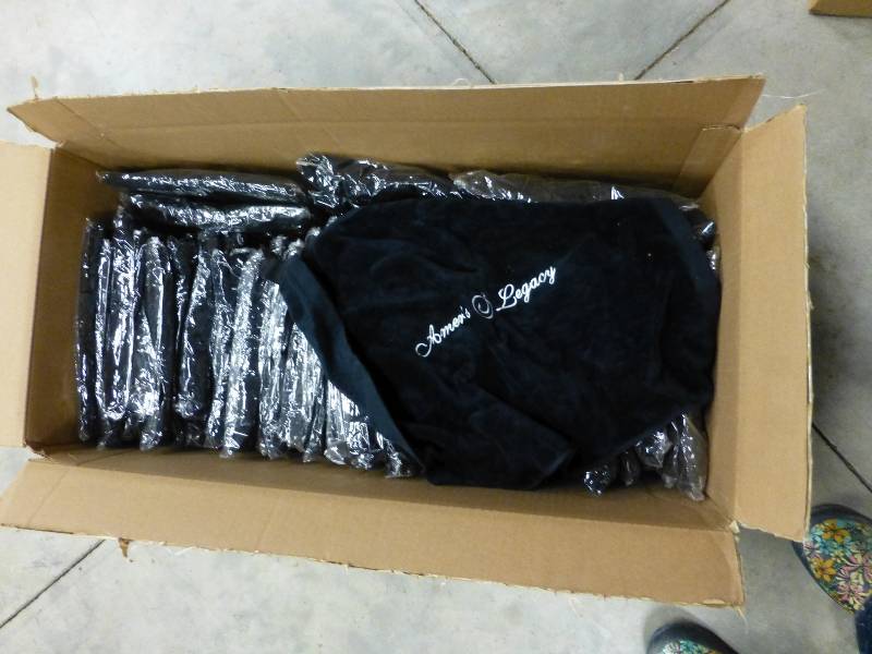 42 fishinggolfing towels, very nic...