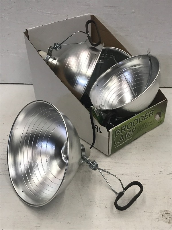 (4) New Clamp-On Brooder Lamps ...