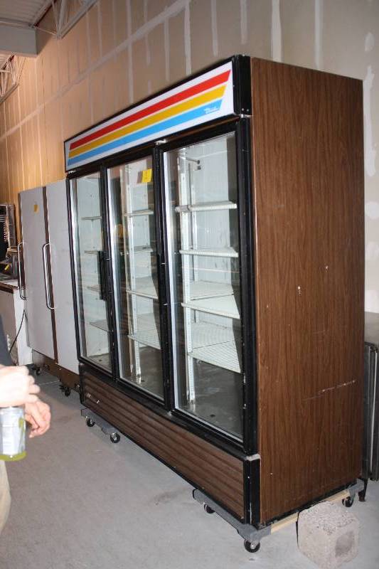 True, Mod #GDM-72, 3 door commercial refrigerators, NSF, SN 872648, 115 volts, 12.6 amps, 78x30x79H, Runs Cools
