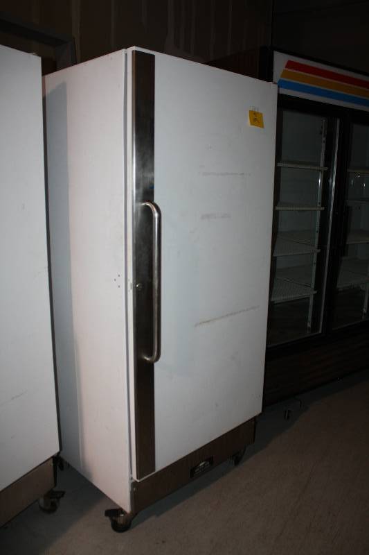 arctic air commercial refrigerator not cooling