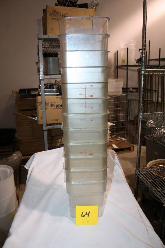 Cambro 4 quart Containers