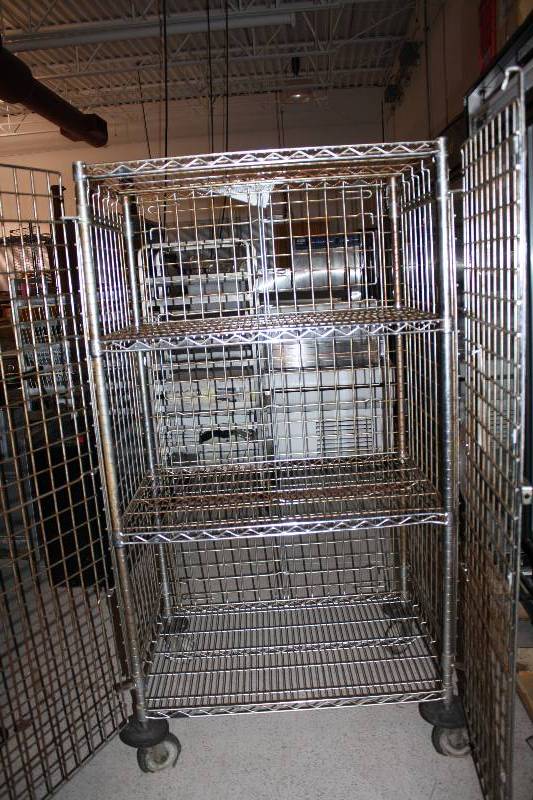 Locking Caged Stainless Rack(36x25x67 12)