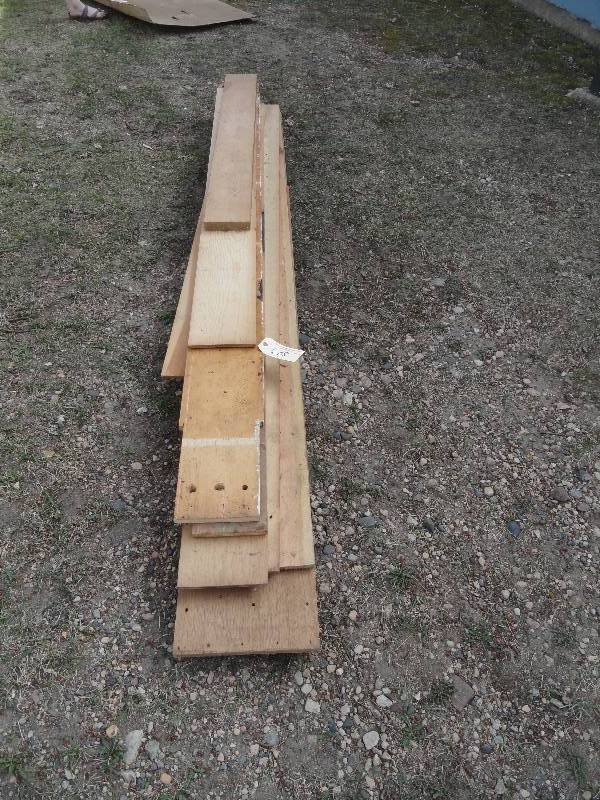 lot 608 image: Spruce Boards random sizes