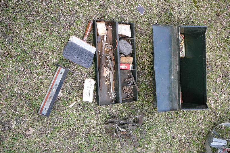 lot 715 image: Metal tool box, 2- Hammers, Chisel, Door hinges, Rabbit plainer Stanley #45 trade 40 Mark, Concrete anchors, assortment of tools