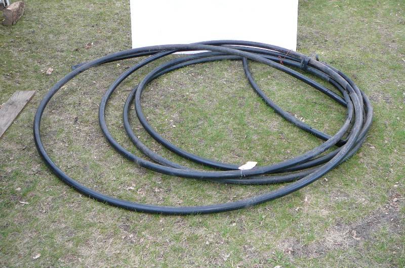 lot 772 image: Plastic Pipe