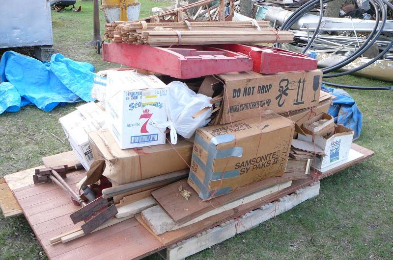 lot 750 image: Lot of Wood Bellanca Nailing Strips, Ribs