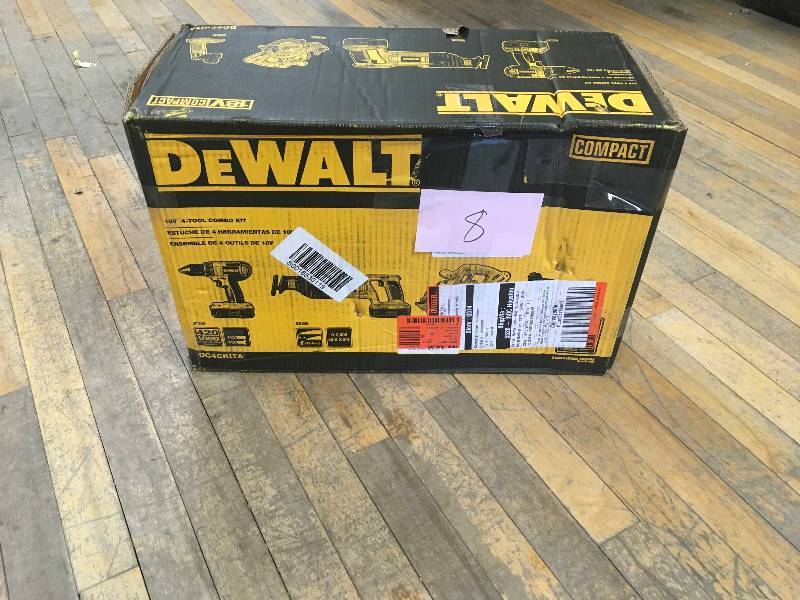 DeWalt 18-Volt NiCd Cordless Combo Kit ( 4 Tool) with (2) Batteries 1.2 Ah, 1-hour Charger and Contractor Bag open box not used